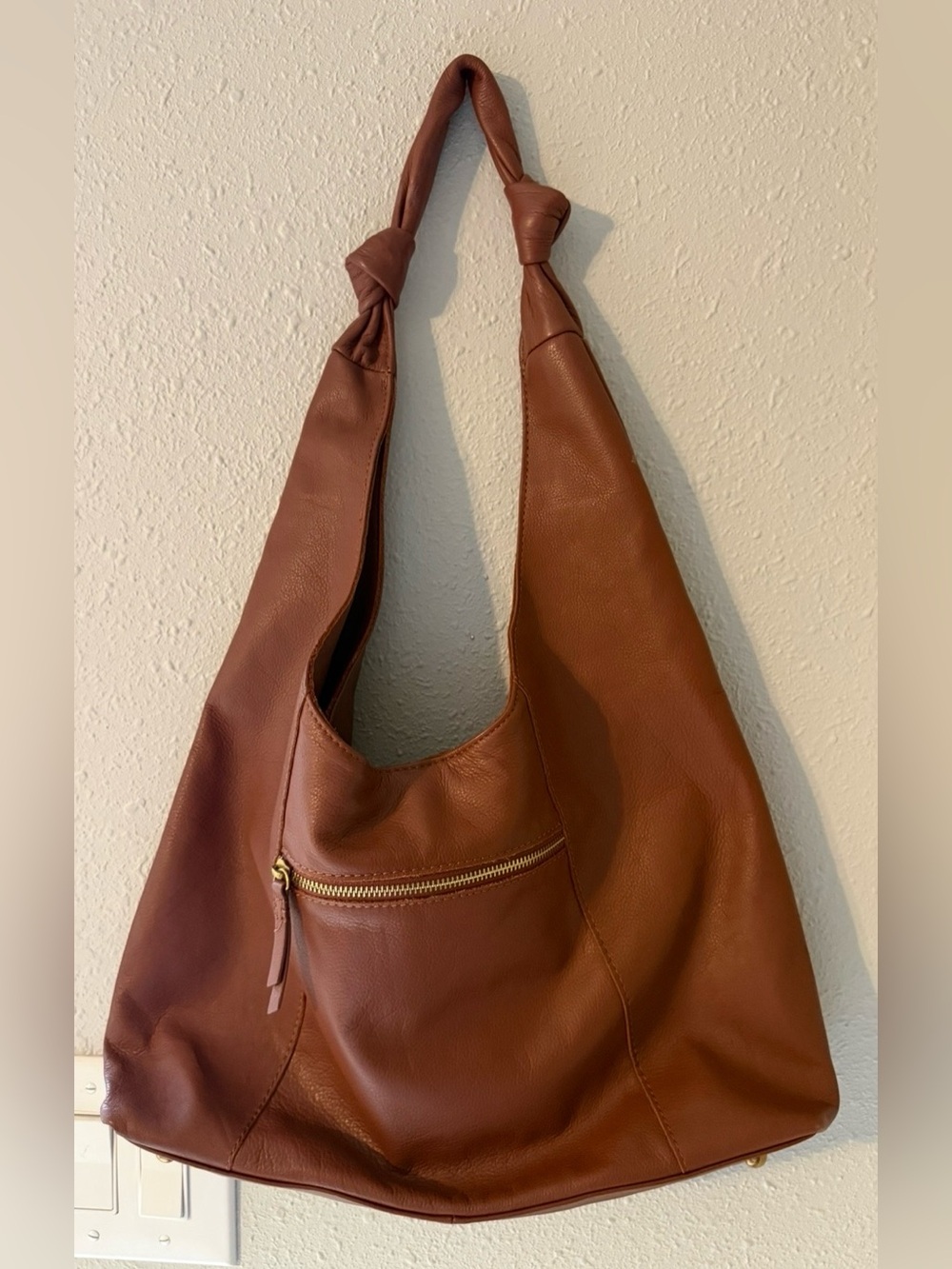 Classic Brown Leather Hobo Bag - Women's Shoulder Tote - Picture 4 of 9